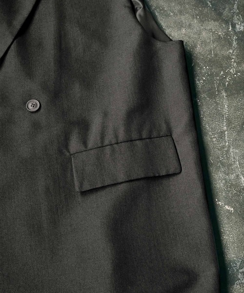 MONO-MART（モノマート）の「ナチュラルシャンブレーファブリック オーバーテーラードダブルジレベスト（ベスト・メンズ・ブラック/ダークブラウン/アイボリー/グレイッシュブルー/チャコール/ダークグリーン・M/L）」の16枚目の写真