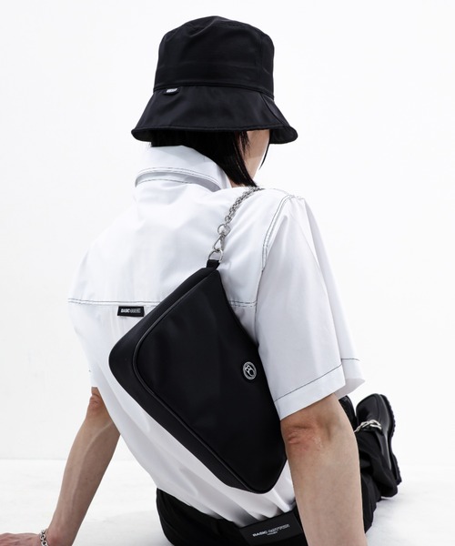 BASIC COTTON(ベーシックコットン)の「【BASIC COTTON/ベーシックコットン】NYLON HOBO BAG / 斜め掛けカバン ショルダーバッグ(ショルダーバッグ・メンズ・ブラック・ONE SIZE)」の22枚目の写真