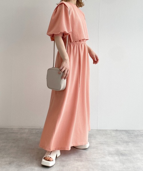 w closet（ダブルクローゼット）の「フェイクレイヤード半袖ワンピース（ワンピース・レディース・アイボリー/グレイッシュベージュ/ピンク/ブルー/グリーン/ブラック・FREE）」の6枚目の写真