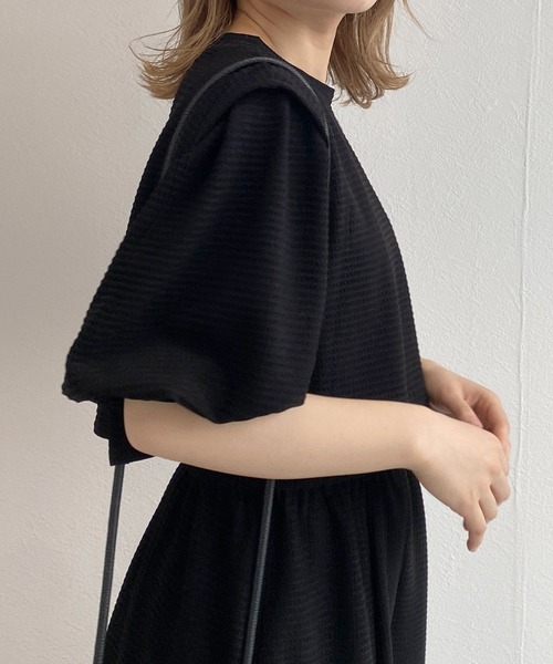 w closet（ダブルクローゼット）の「フェイクレイヤード半袖ワンピース（ワンピース・レディース・アイボリー/グレイッシュベージュ/ピンク/ブルー/グリーン/ブラック・FREE）」の14枚目の写真