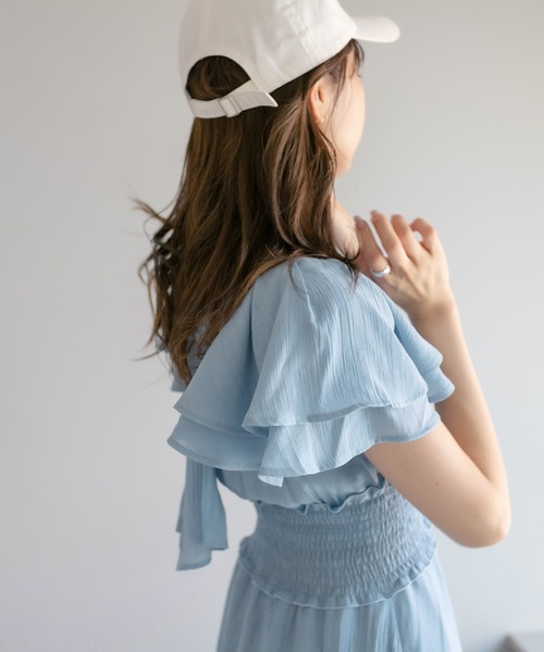 OLIVE des OLIVE(オリーブデオリーブ)の「【WEB限定カラー有】ピンタックバックリボンフレア袖ワンピース(ワンピース・レディース・ホワイト/オフホワイト/サックスブルー/オレンジ/ブルー・FREE)」の11枚目の写真