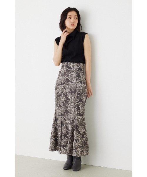 rienda（リエンダ）の「アシンメトリードレープハイネックニットトップス（Tシャツ/カットソー・レディース・ブラック/ベージュ/パープル/オレンジ・FREE）」の8枚目の写真