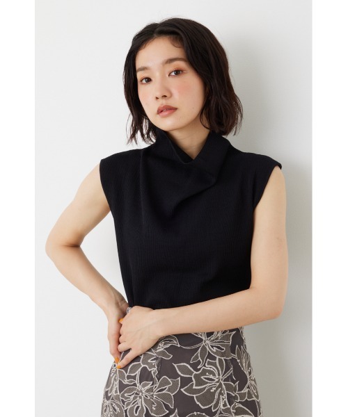 rienda（リエンダ）の「アシンメトリードレープハイネックニットトップス（Tシャツ/カットソー・レディース・ブラック/ベージュ/パープル/オレンジ・FREE）」の6枚目の写真