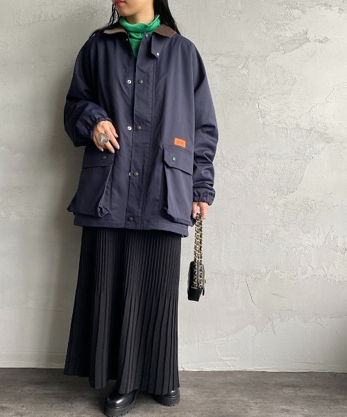 UNIVERSAL OVERALL（ユニバーサルオーバーオール）の「【FINEBOYS 2月号掲載】[UNIVERSAL OVERALL/ユニバーサルオーバーオール] 別注 フィールドミリタリージャケット（ブルゾン・レディース・ネイビー/オリーブ・M/L）」の13枚目の写真