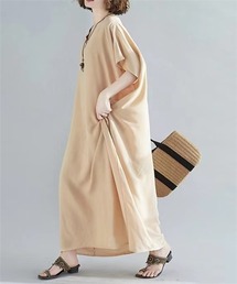 Vネック マキシ丈ワンピース