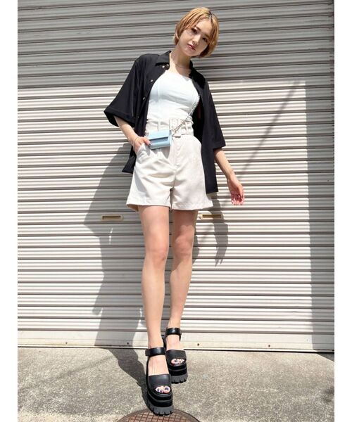 EMODA（エモダ）の「ベルトワイドショートパンツ（その他パンツ・レディース・ブラック/アイボリー/その他・SMALL/MEDIUM）」の16枚目の写真