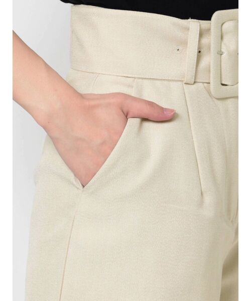 EMODA（エモダ）の「ベルトワイドショートパンツ（その他パンツ・レディース・ブラック/アイボリー/その他・SMALL/MEDIUM）」の8枚目の写真