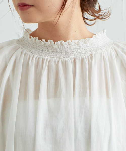 PUAL CE CIN（ピュアルセシン）の「コットンラミーシャーリング2WAYブラウス（シャツ/ブラウス・レディース・チャコールグレー/ライトベージュ/マスタード/オフホワイト・FREE）」の10枚目の写真