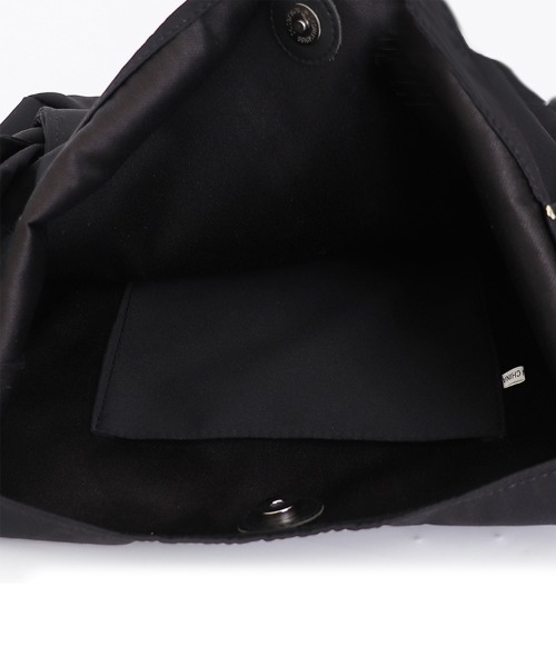 Dalfwin（ダールフィン）の「2022 AW 秋冬　リボンショルダートートバッグ（トートバッグ・レディース・ブラック/アイボリー・ONE SIZE）」の11枚目の写真