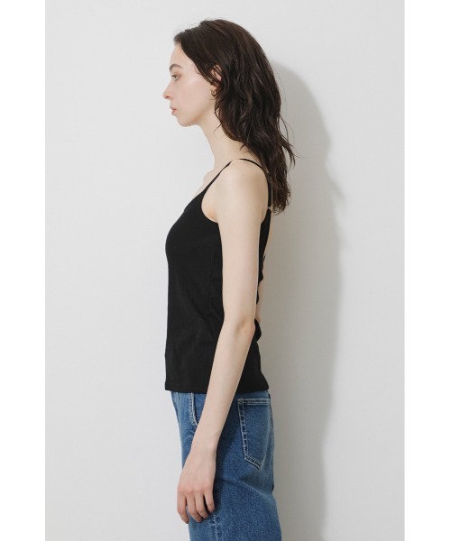 AZUL by moussy（アズールバイマウジー）の「BASIC BACK OPEN CAMISOLE/ベーシックバックオープンキャミソール（キャミソール・レディース・ホワイト/ブラック/キャメル/ライトベージュ・SMALL/MEDIUM）」の13枚目の写真