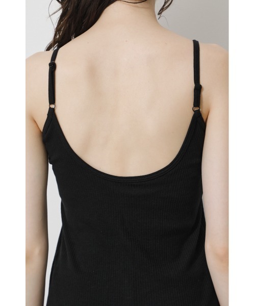 AZUL by moussy（アズールバイマウジー）の「BASIC BACK OPEN CAMISOLE/ベーシックバックオープンキャミソール（キャミソール・レディース・ホワイト/ブラック/キャメル/ライトベージュ・SMALL/MEDIUM）」の16枚目の写真