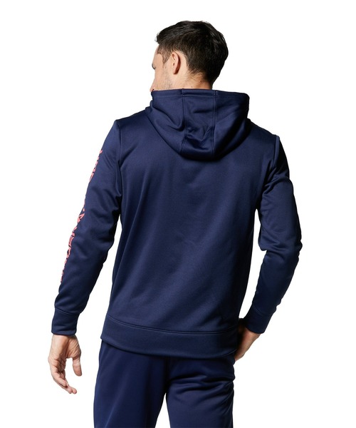 UNDER ARMOUR(アンダーアーマー)の「UAアーマーフリース バーロゴ フルジップ フ―ディー(トレーニング/メンズ)(スウェット・メンズ・ブラック/ブラック×レッド/グレー/ネイビー・S/M/L/XL/XXL/3XL)」の13枚目の写真