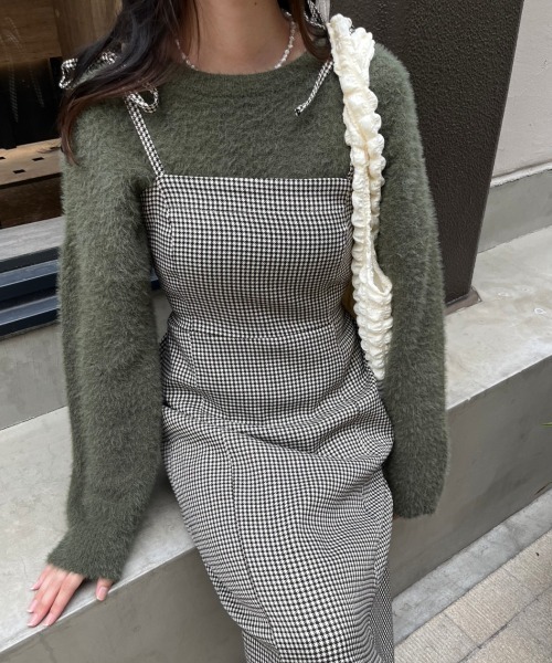 nemne store（ネンネストア）の「【低身長用サイズあり】スリット入りリボンキャミワンピース（ワンピース・レディース・ブラック/ブラウン・SMALL/MEDIUM）」の2枚目の写真