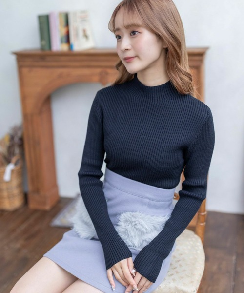 clear(クリア)の「ハイゲージハイネックニットトップス(ニット/セーター・レディース・ピンク/オレンジ/ブルー/ライトグリーン/アイボリー/ブラック/グレイッシュベージュ/グリーン/オレンジ系その他2/ブルー系その他2/ピンク系その他2/ブラウン/ピンク系その他3/ブルー系その他3・F)」の3枚目の写真