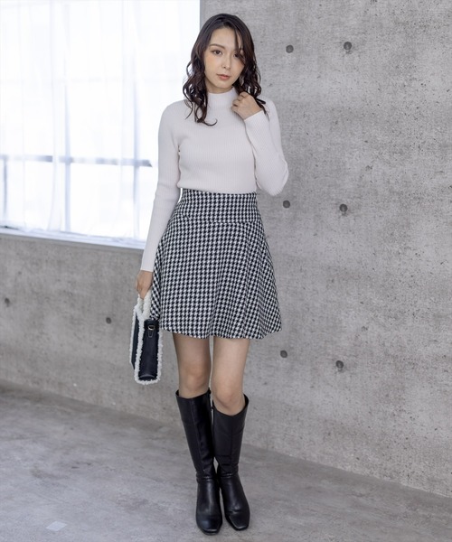 clear(クリア)の「ハイゲージハイネックニットトップス(ニット/セーター・レディース・ピンク/オレンジ/ブルー/ライトグリーン/アイボリー/ブラック/グレイッシュベージュ/グリーン/オレンジ系その他2/ブルー系その他2/ピンク系その他2/ブラウン/ピンク系その他3/ブルー系その他3・F)」の22枚目の写真