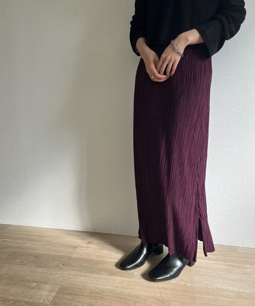 ISOOK(アイスー)の「【ZOZO限定】Pleated long skirt / プリーツロングスカート(スカート・レディース・カーキ/バーガンディー・FREE)」の13枚目の写真