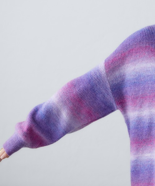 miclat（ミクラ）の「大きいサイズ　グラデーションニット　miclat（ニット/セーター・レディース・ブルー系/パープル系・LL/3L/4L/L）」の15枚目の写真