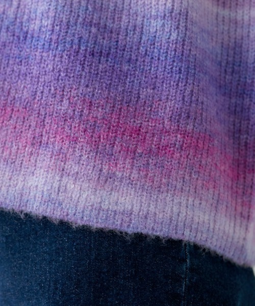 miclat（ミクラ）の「大きいサイズ　グラデーションニット　miclat（ニット/セーター・レディース・ブルー系/パープル系・LL/3L/4L/L）」の16枚目の写真