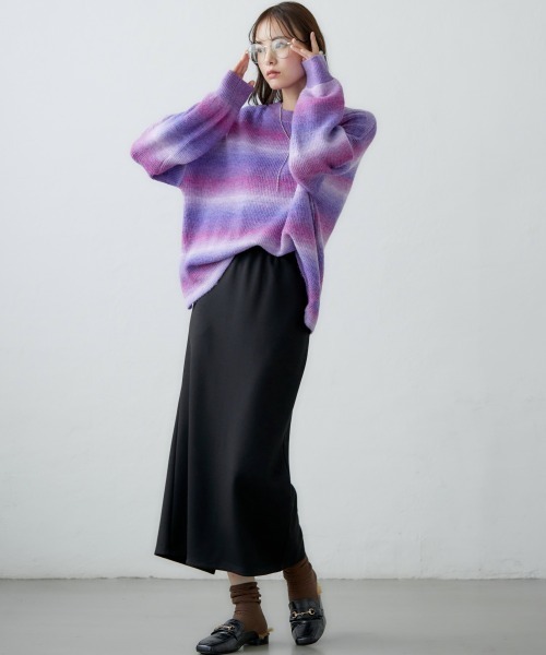 miclat（ミクラ）の「大きいサイズ　グラデーションニット　miclat（ニット/セーター・レディース・ブルー系/パープル系・LL/3L/4L/L）」の10枚目の写真