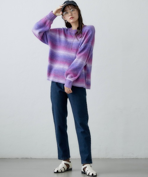 miclat（ミクラ）の「大きいサイズ　グラデーションニット　miclat（ニット/セーター・レディース・ブルー系/パープル系・LL/3L/4L/L）」の19枚目の写真