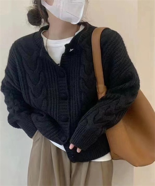 Dream garden(ドリームガーデン)の「クルミボタンニットカーディガン(カーディガン/ボレロ・レディース・ブラック/イエロー/ブルー/アイボリー/カーキ/ブラウン・FREE)」の17枚目の写真