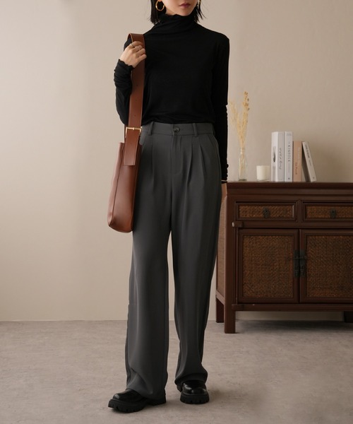 IAMUSE（アイアミューズ）の「ワイドベルトフェイクレザーショルダーバッグ　ポーチセット S0839【IAMUSE】（ショルダーバッグ・レディース・ブラック/ブラウン・FREE）」の14枚目の写真