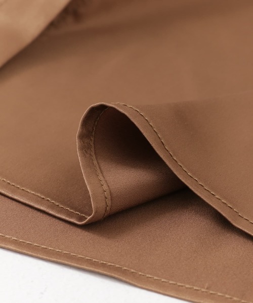 HEYUMM（ヘユム）の「サテンボウタイブラウス（シャツ/ブラウス・レディース・オフホワイト/ライトブラウン/ライトブルー・ONE）」の8枚目の写真