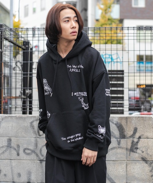 WEGO（ウィゴー）の「WEGO/ヘビーウエイト ラクガキモチーフプルパーカー（スウェット・メンズ・ブラック/アイボリー・MEDIUM/LARGE）」の8枚目の写真