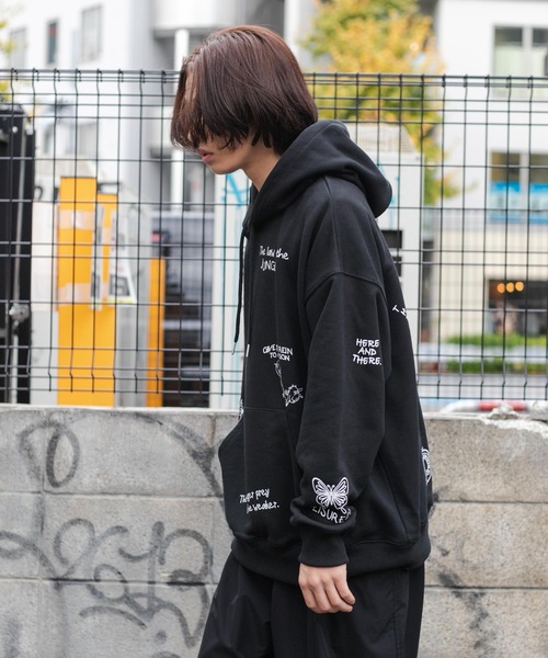 WEGO（ウィゴー）の「WEGO/ヘビーウエイト ラクガキモチーフプルパーカー（スウェット・メンズ・ブラック/アイボリー・MEDIUM/LARGE）」の9枚目の写真