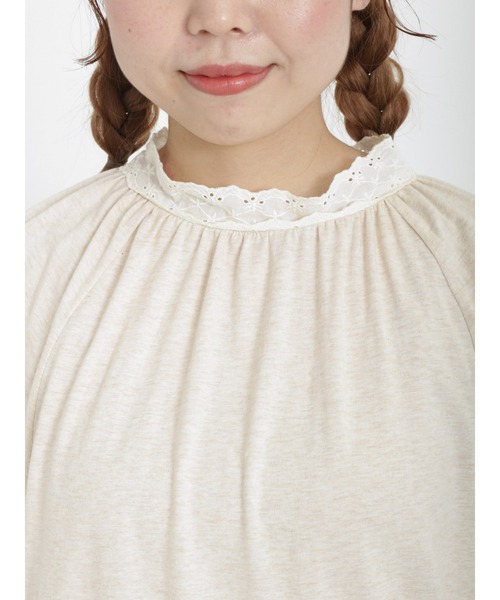 Samansa Mos2（サマンサ モスモス）の「襟レースギャザーカットソー（Tシャツ/カットソー・レディース・キナリ/ベージュ/ブラック/オフホワイト・ﾌﾘ-）」の16枚目の写真