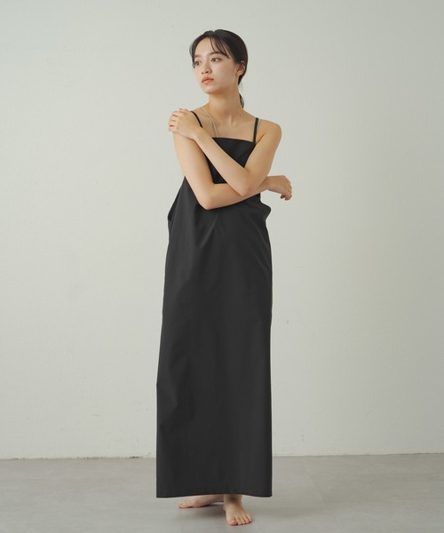 earthy（アーシー）の「【earthy_】キーピングキャミワンピース（ワンピース・レディース・ベージュ/ブラック・FREE）」の2枚目の写真