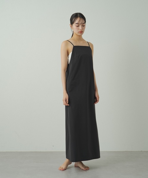 earthy（アーシー）の「【earthy_】キーピングキャミワンピース（ワンピース・レディース・ベージュ/ブラック・FREE）」の4枚目の写真
