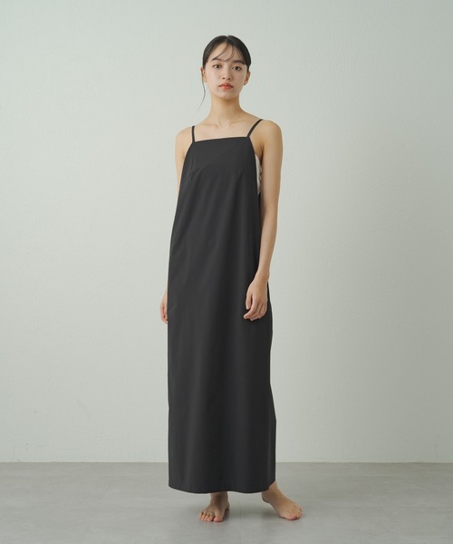 earthy（アーシー）の「【earthy_】キーピングキャミワンピース（ワンピース・レディース・ベージュ/ブラック・FREE）」の5枚目の写真