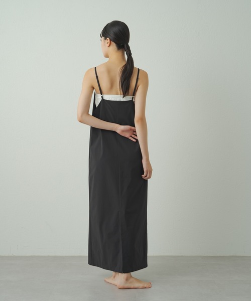 earthy（アーシー）の「【earthy_】キーピングキャミワンピース（ワンピース・レディース・ベージュ/ブラック・FREE）」の11枚目の写真