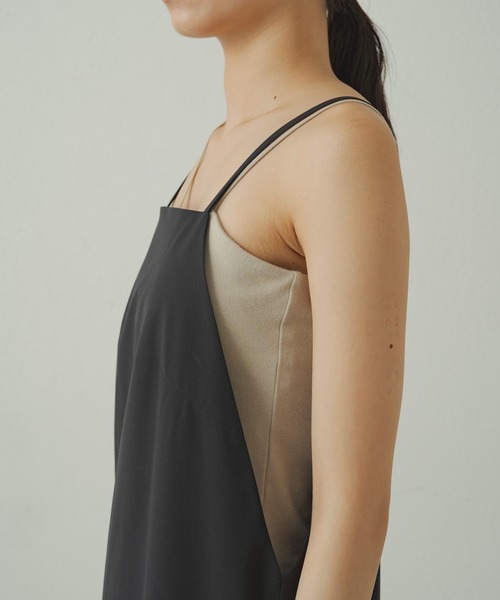 earthy（アーシー）の「【earthy_】キーピングキャミワンピース（ワンピース・レディース・ベージュ/ブラック・FREE）」の22枚目の写真