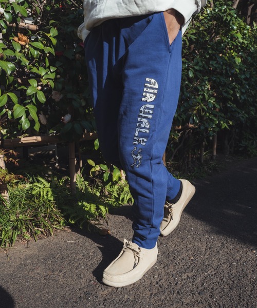 AIRWALK（エアウォーク）の「【AIRWALK】エアウォーク　グラフィック　ジョガーパンツ　Unisex-12oz. ヘビーウェイト　AWM31501（その他パンツ・メンズ・ホワイト/ブラック/ダークブルー・LARGE/MEDIUM/X-LARGE）」の11枚目の写真