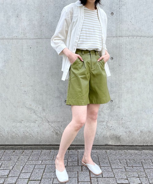 SETUP7（セットアップセブン）の「【SETUP7】PUレザーワンタックショートパンツ KNF　※（その他パンツ・レディース・グリーン/ブラック/ベージュ・S/M）」の7枚目の写真