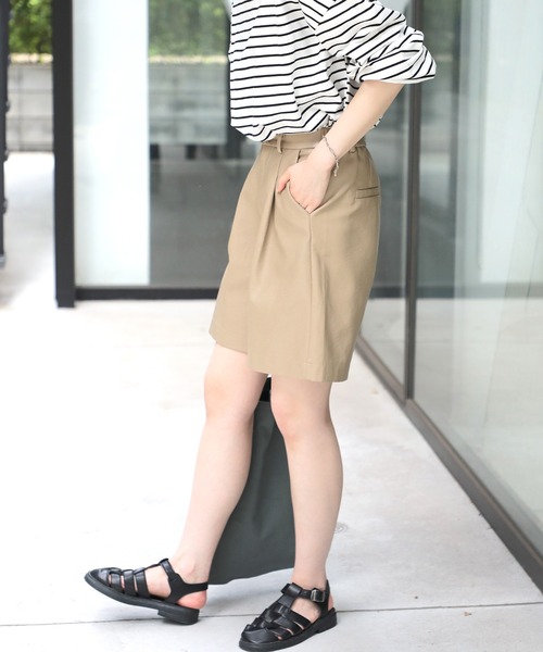 SETUP7（セットアップセブン）の「【SETUP7】PUレザーワンタックショートパンツ KNF　※（その他パンツ・レディース・グリーン/ブラック/ベージュ・S/M）」の20枚目の写真