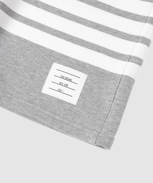 THOM BROWNE（トムブラウン）の「CLASSIC SWEAT SHORTS WITH ENGINEERED 4 BAR STRIPES IN CLASSIC LOOP BACK（その他パンツ・メンズ・ライトグレー/ブルー・0/1/2）」の6枚目の写真