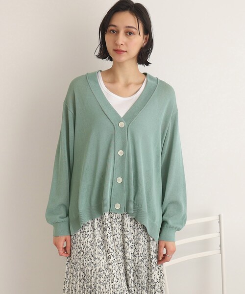 SHOO・LA・RUE（シューラルー）の「◆カーリングVネックカーディガン（カーディガン/ボレロ・レディース・ブラック/グレー系/ホワイト/ライトグリーン・00）」の6枚目の写真