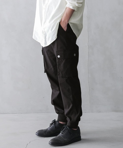 n'OrLABEL（ノアールレーベル）の「『ストレッチカーゴジョガーパンツ』（カーゴパンツ・メンズ・ブラック/ベージュ/ライトカーキ・M/L/XL）」の2枚目の写真