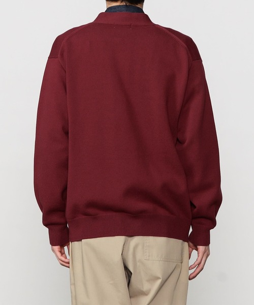 GYMPHLEX(ジムフレックス)の「Gymphlex | Vネックカーディガン MEN(カーディガン/ボレロ・メンズ・オフホワイト/イエロー/ダークネイビー/ダークグリーン/レッド・M/L/S)」の9枚目の写真