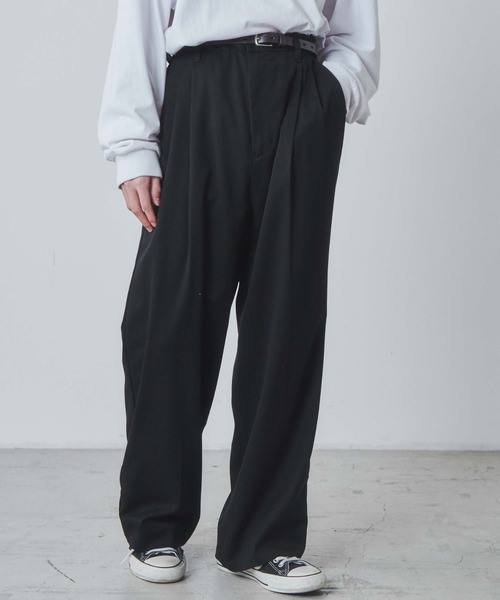 THE STANDARD（ザスタンダード）の「WEGO/【セットアップ対応】2タックトラウザー（スラックス・メンズ・ブラック系その他/ブラック・MEDIUM/LARGE）」の4枚目の写真