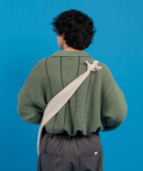 MUHET（ミュエータ）の「ワッフル編みポロニット（ニット/セーター・レディース・ネイビー/ライトグリーン・X-LARGE/MEDIUM）」の14枚目の写真