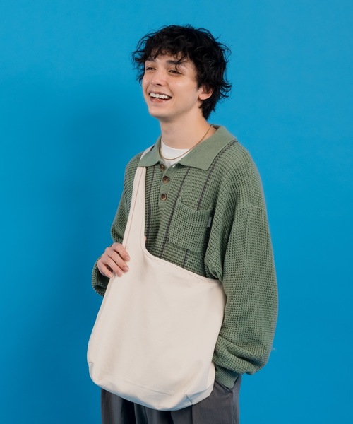 MUHET（ミュエータ）の「ワッフル編みポロニット（ニット/セーター・レディース・ネイビー/ライトグリーン・X-LARGE/MEDIUM）」の20枚目の写真