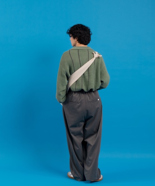 MUHET（ミュエータ）の「ワッフル編みポロニット（ニット/セーター・レディース・ネイビー/ライトグリーン・X-LARGE/MEDIUM）」の8枚目の写真