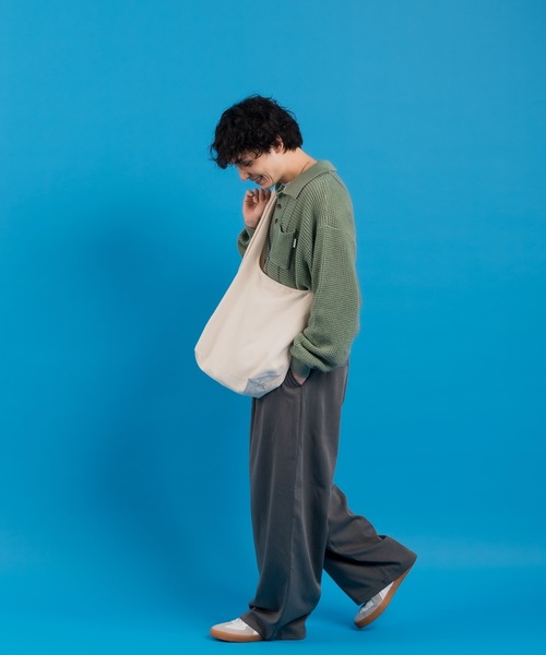 MUHET（ミュエータ）の「ワッフル編みポロニット（ニット/セーター・レディース・ネイビー/ライトグリーン・X-LARGE/MEDIUM）」の18枚目の写真