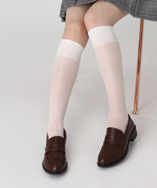 cs T&P（シーエスティーアンドピー）の「◆超軽量ソール コインローファー（パンプス・レディース・ブラック/ダークブラウン/アイボリー/ブラック系1・S/M/L/LL）」の21枚目の写真