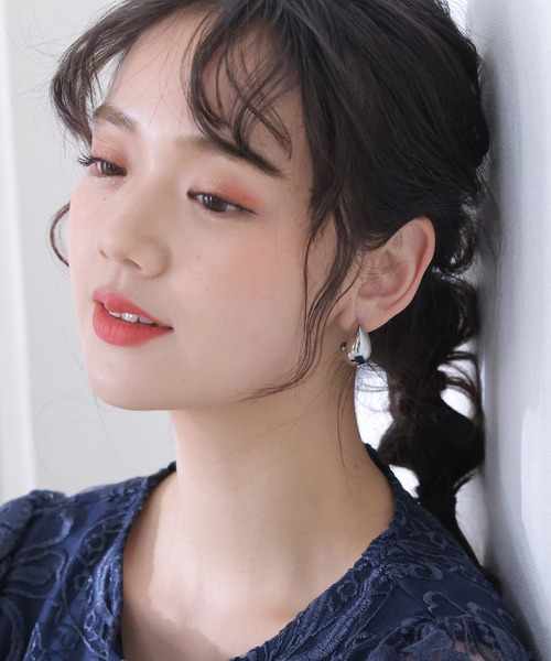 atlo（アトロ）の「カシュ―ピアス 結婚式 同窓会 オケージョン 二次会（ピアス（両耳用）・レディース・ゴールド/シルバー・FREE）」の3枚目の写真