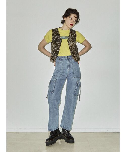 jouetie（ジュエティ）の「カーゴデニム（カーゴパンツ・レディース・ライトブルー/ブラック・SMALL/MEDIUM）」の13枚目の写真